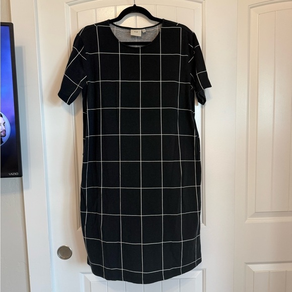Elk Dresses & Skirts - 100% Cotton ELK black white grid t-shirt dress with pockets - women's 4